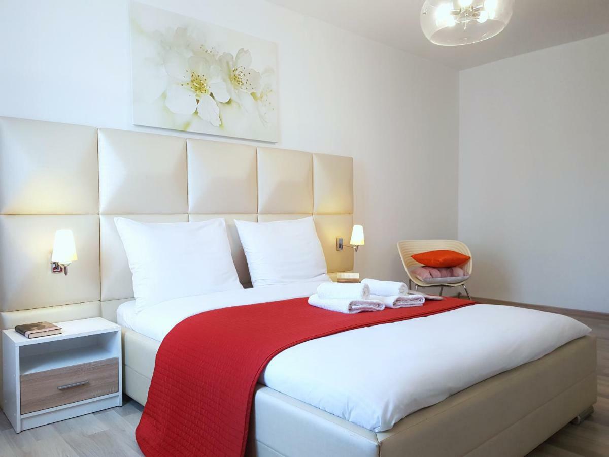 Warsaw Royal Stay Aleja Jana Pawla II Exterior foto